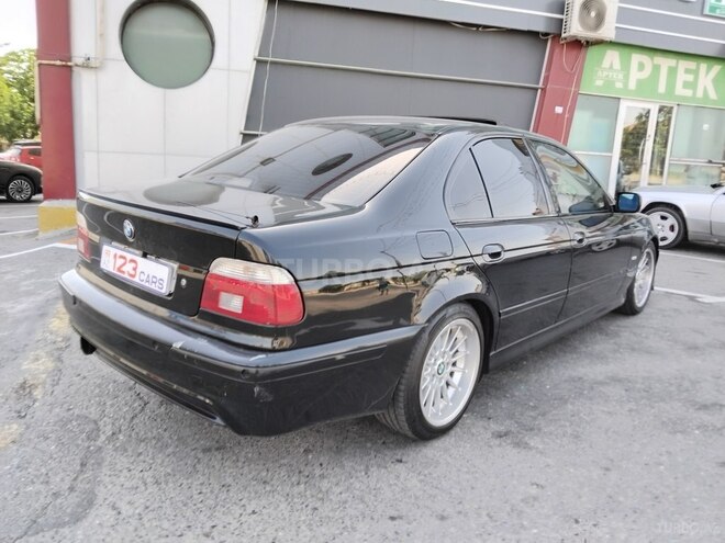 BMW 528-11