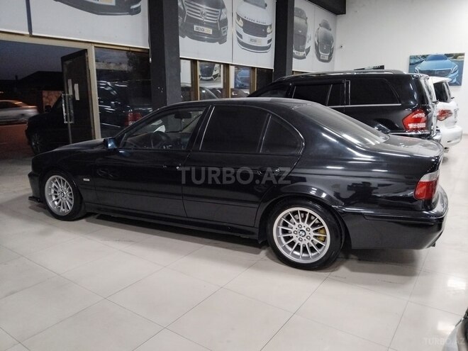 BMW 528-5