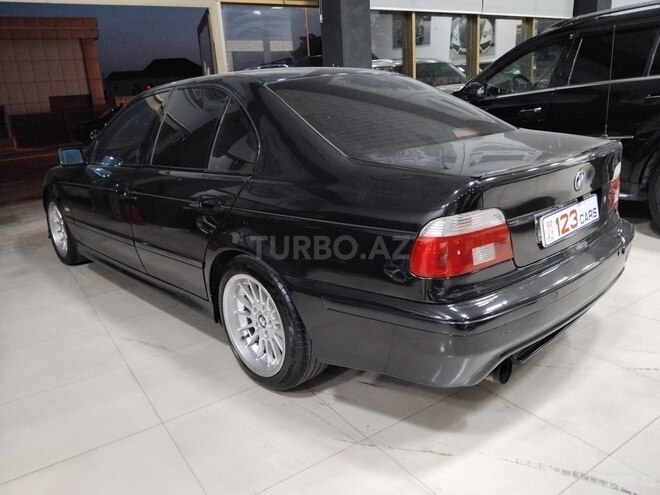 BMW 528-4