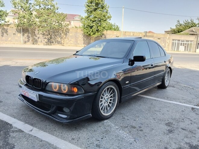 BMW 528-8