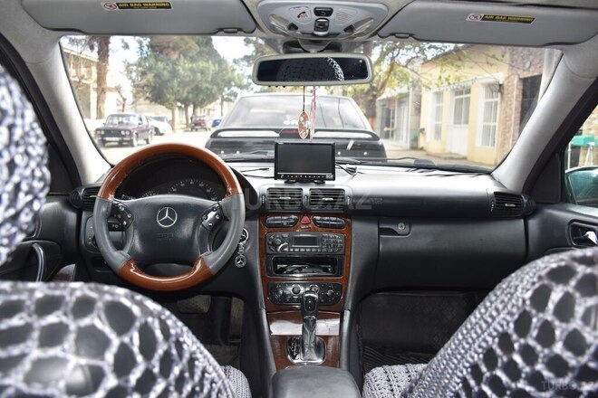 Mercedes C 240 2001, 316,800 km - 2.6 l - Goranboy