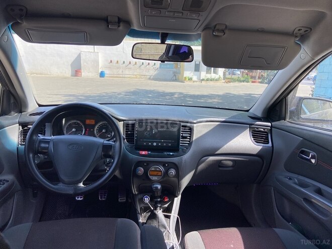 Kia Rio 2005, 240,000 km - 1.5 l - Bakı