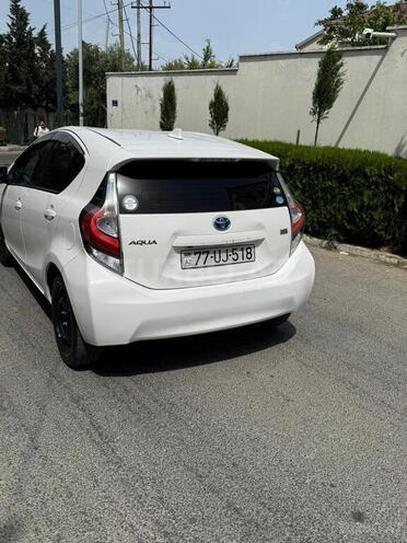 Toyota Aqua 2019, 142,000 km - 1.5 л - Bakı
