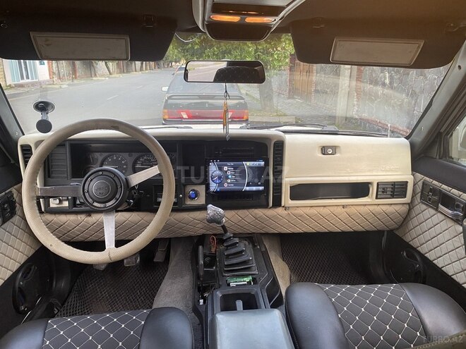 Jeep Cherokee 1994, 356,256 km - 4.0 л - Qax