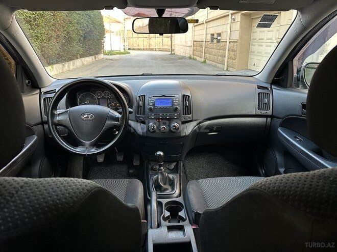 Hyundai i30 2009, 198,000 km - 1.4 l - Bakı