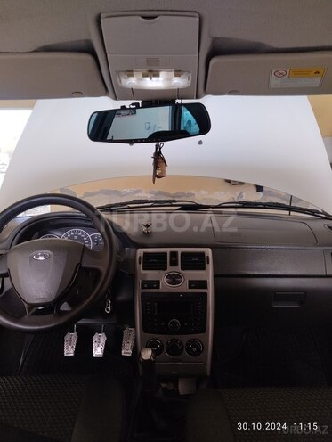 LADA (VAZ) Priora 2013, 186,000 km - 1.6 л - Saatlı