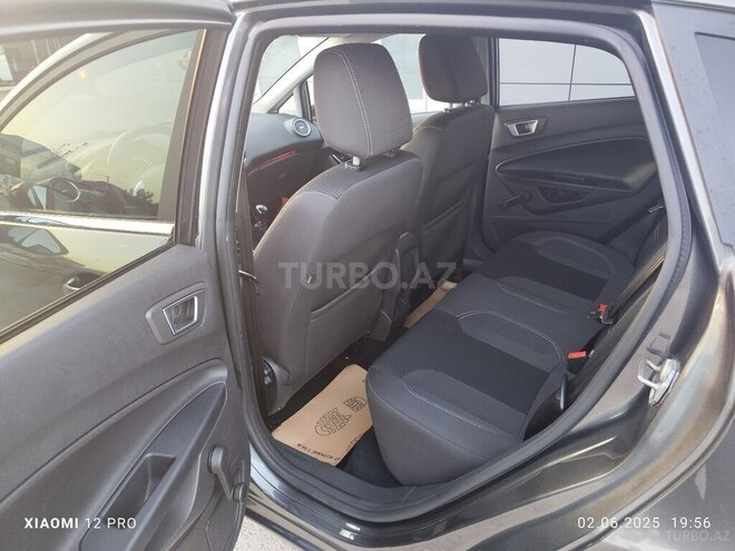 Ford Fiesta 2016, 192,000 km - 1.5 l - Bakı