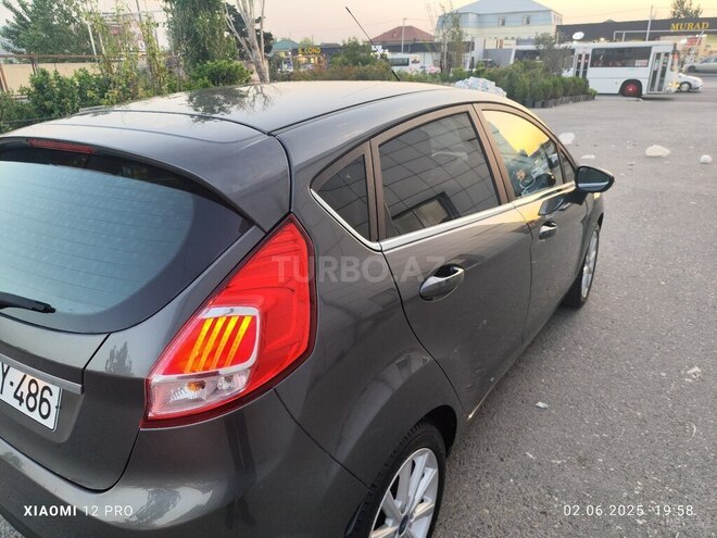 Ford Fiesta 2016, 192,000 km - 1.5 l - Bakı