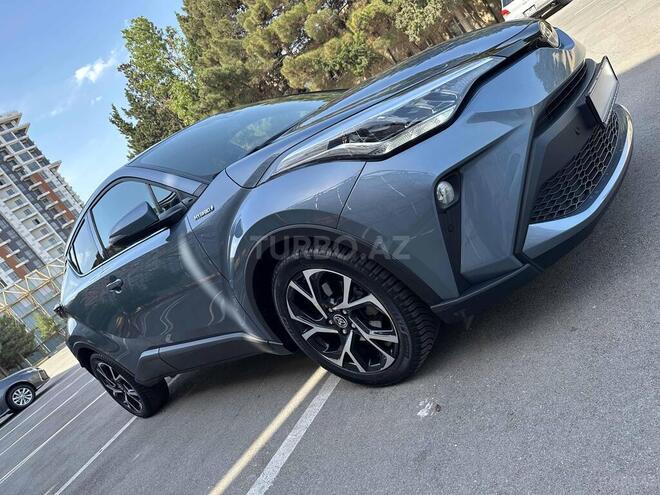 Toyota C-HR 2020, 29,000 km - 1.8 л - Bakı