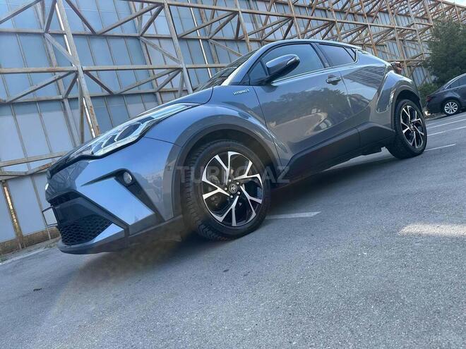 Toyota C-HR 2020, 29,000 km - 1.8 л - Bakı
