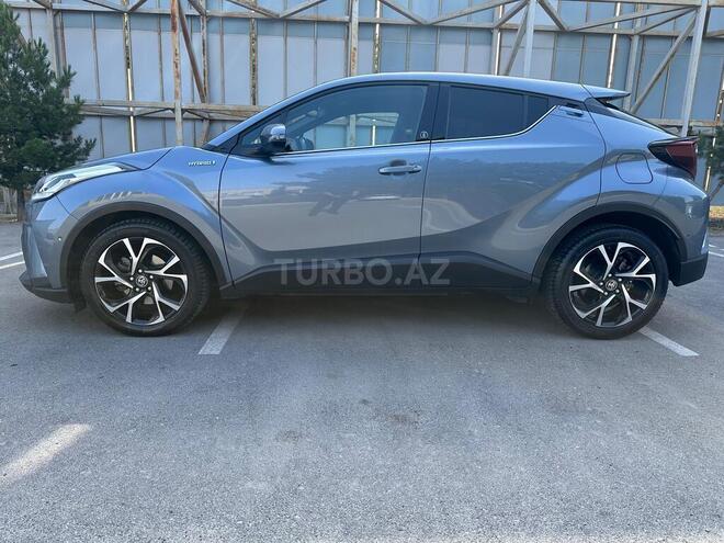 Toyota C-HR 2020, 29,000 km - 1.8 л - Bakı