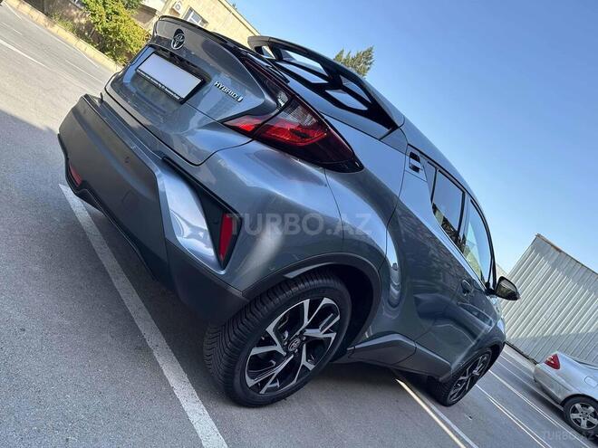Toyota C-HR 2020, 29,000 km - 1.8 л - Bakı