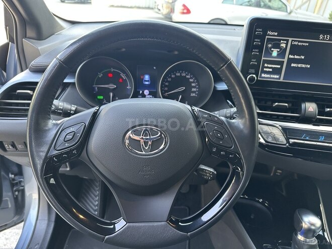 Toyota C-HR 2020, 29,000 km - 1.8 л - Bakı