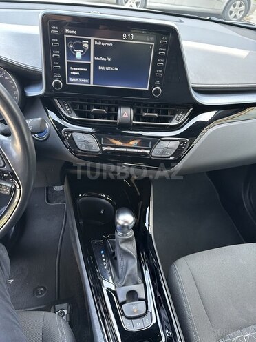 Toyota C-HR 2020, 29,000 km - 1.8 л - Bakı