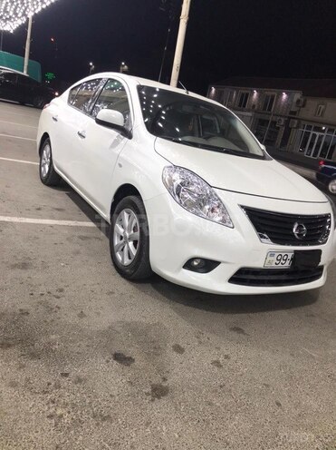Nissan Sunny 2013, 260,000 km - 1.5 л - Bakı