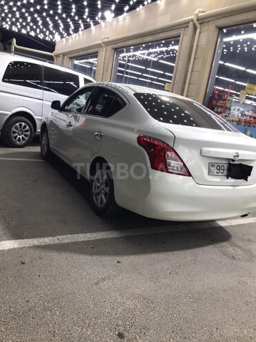 Nissan Sunny 2013, 260,000 km - 1.5 л - Bakı