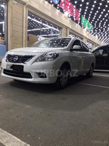 Nissan Sunny 2013, 260,000 km - 1.5 л - Bakı