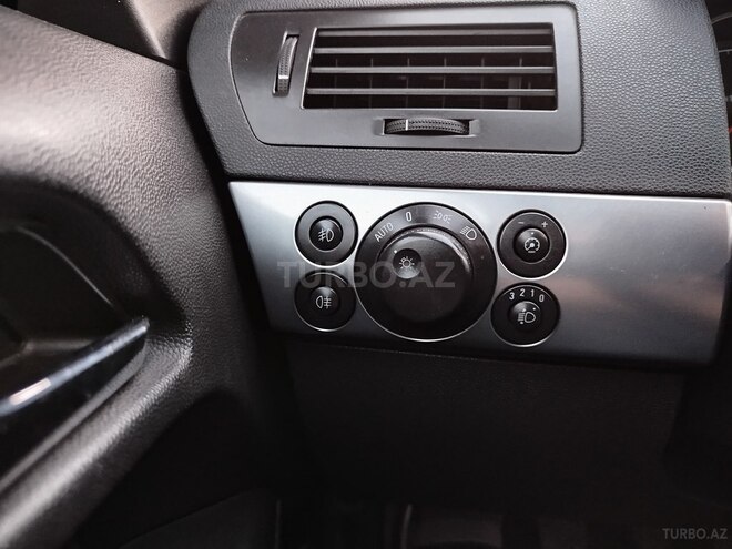 Opel Astra 2009, 257,000 km - 1.4 l - Bakı
