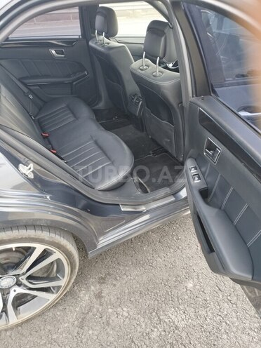 Mercedes E 220 d 2015, 168,000 km - 2.2 l - Salyan