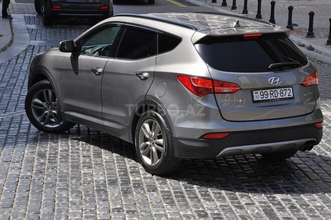 Hyundai Santa Fe-8