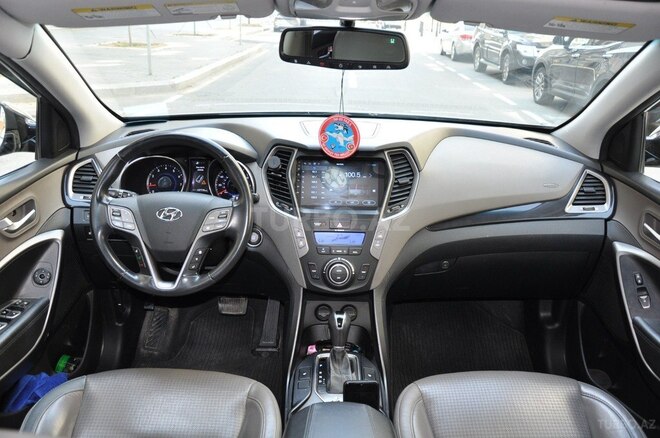 Hyundai Santa Fe-9