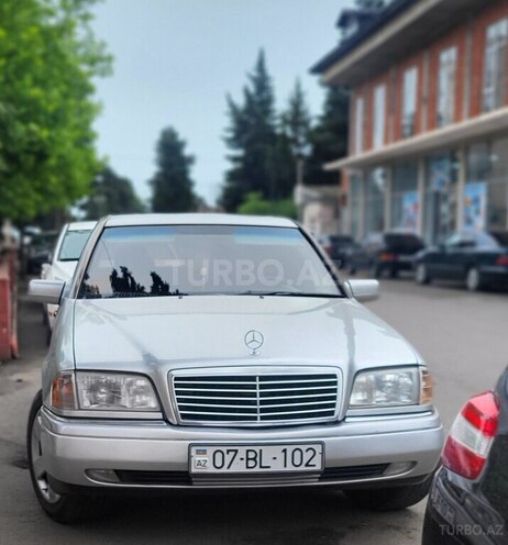 Mercedes C 180 1995, 494,442 km - 1.8 л - Astara