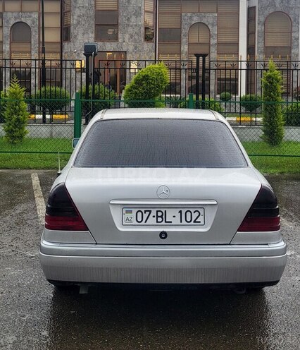 Mercedes C 180 1995, 494,442 km - 1.8 л - Astara