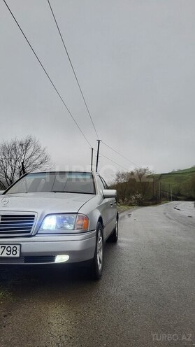 Mercedes C 180 1995, 494,442 km - 1.8 л - Astara