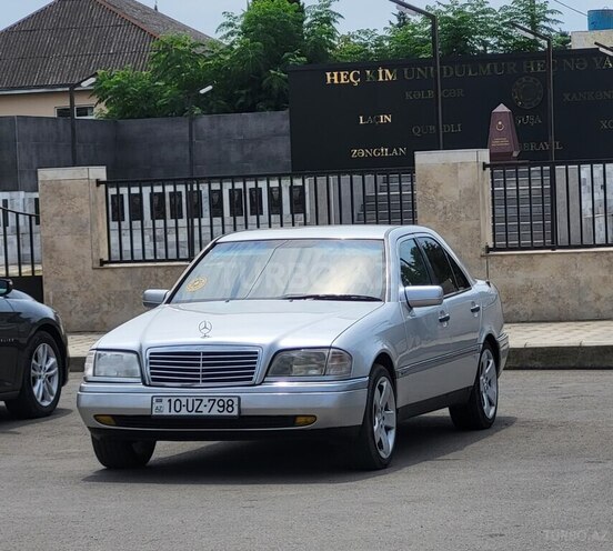 Mercedes C 180 1995, 494,442 km - 1.8 л - Astara