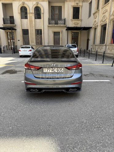 Hyundai Elantra 2017, 136,000 km - 2.0 l - Bakı