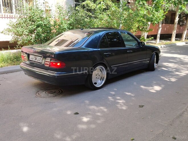 Mercedes E 280 2000, 421,000 km - 2.8 l - Bakı