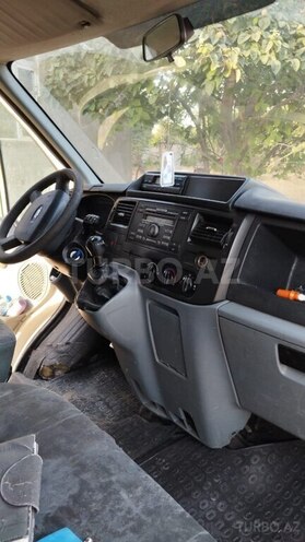 Ford Transit 2009, 231,000 km - 2.4 л - Bakı