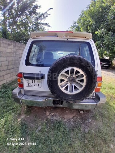 Mitsubishi Pajero 1995, 250,000 km - 3.0 l - Bakı