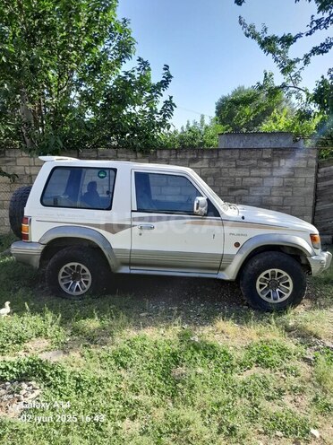 Mitsubishi Pajero 1995, 250,000 km - 3.0 l - Bakı