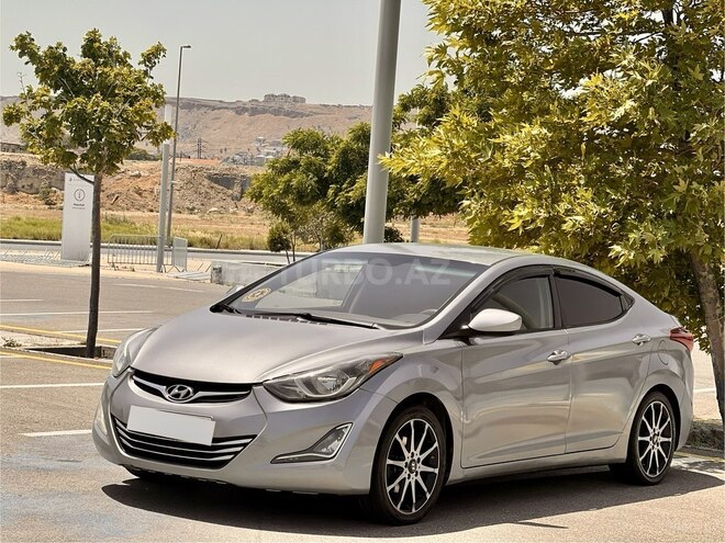 Hyundai Elantra 2015, 178,124 km - 1.8 l - Bakı
