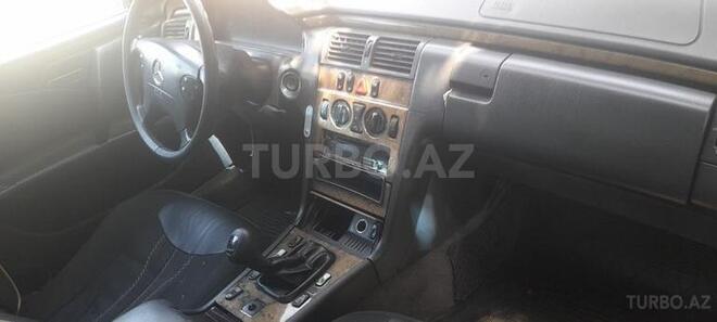 Mercedes E 220 d 1999, 450,000 km - 2.2 l - Bakı