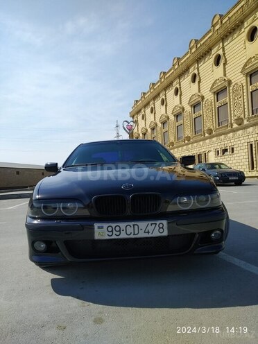 BMW 525 2001, 260,000 km - 2.5 l - Bakı
