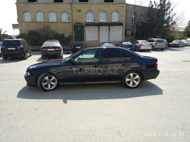 BMW 525 2001, 260,000 km - 2.5 l - Bakı