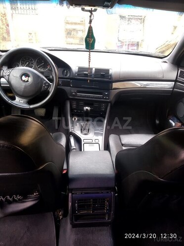 BMW 525 2001, 260,000 km - 2.5 l - Bakı