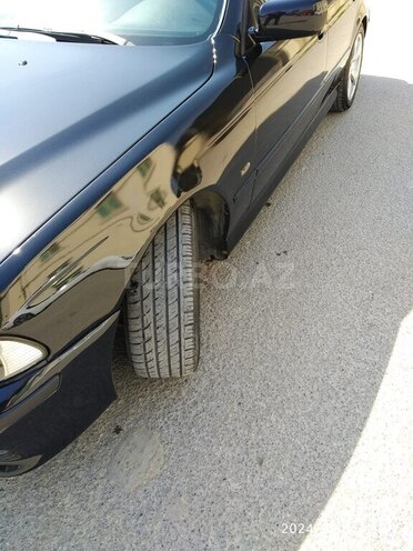 BMW 525 2001, 260,000 km - 2.5 l - Bakı