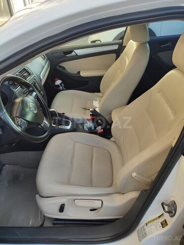Volkswagen Jetta 2013, 177,700 km - 1.8 l - Bakı