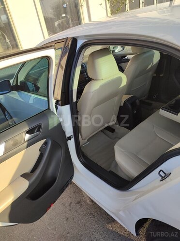 Volkswagen Jetta 2013, 177,700 km - 1.8 l - Bakı