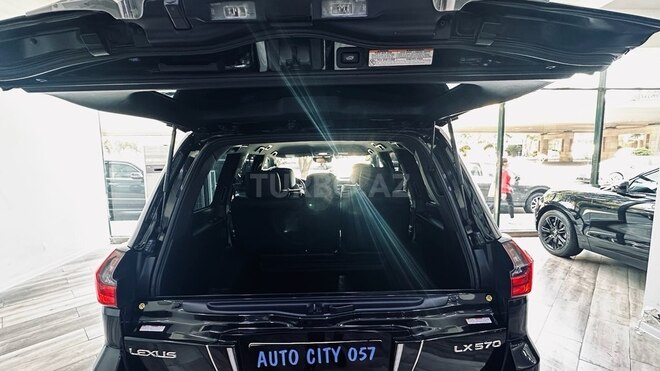 Lexus LX 570-5