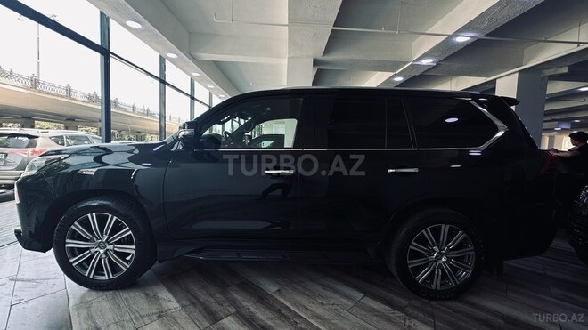 Lexus LX 570-3