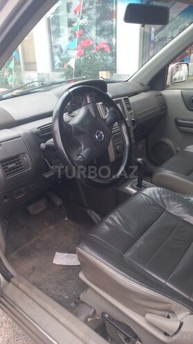 Nissan X-Trail 2003, 357,000 km - 2.0 l - Qusar