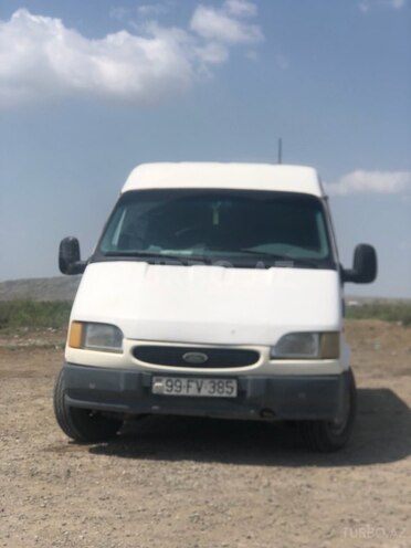 Ford Transit 2000, 464,540 km - 2.5 л - Salyan