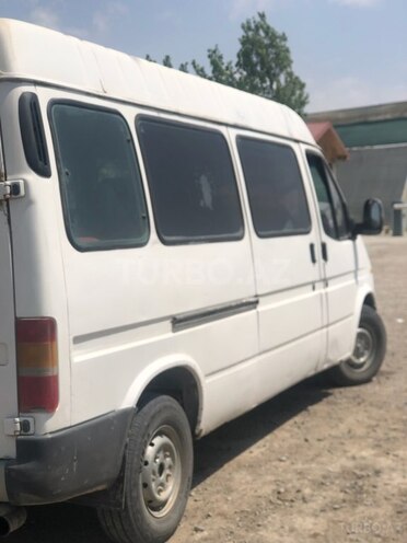 Ford Transit 2000, 464,540 km - 2.5 л - Salyan