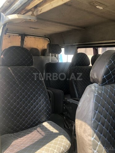 Ford Transit 2000, 464,540 km - 2.5 л - Salyan