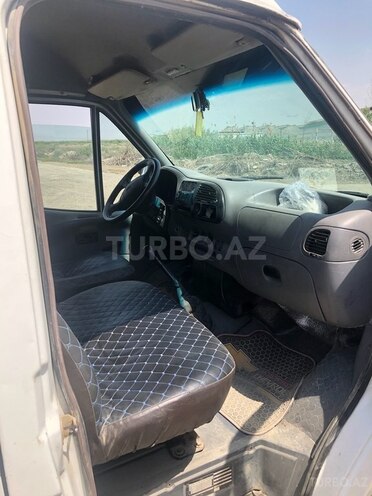 Ford Transit 2000, 464,540 km - 2.5 л - Salyan