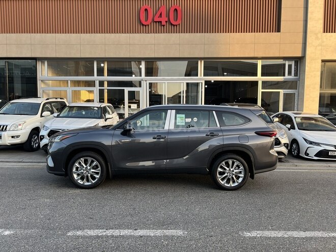 Toyota Highlander 2025, 0 km - 2.5 l - Bakı